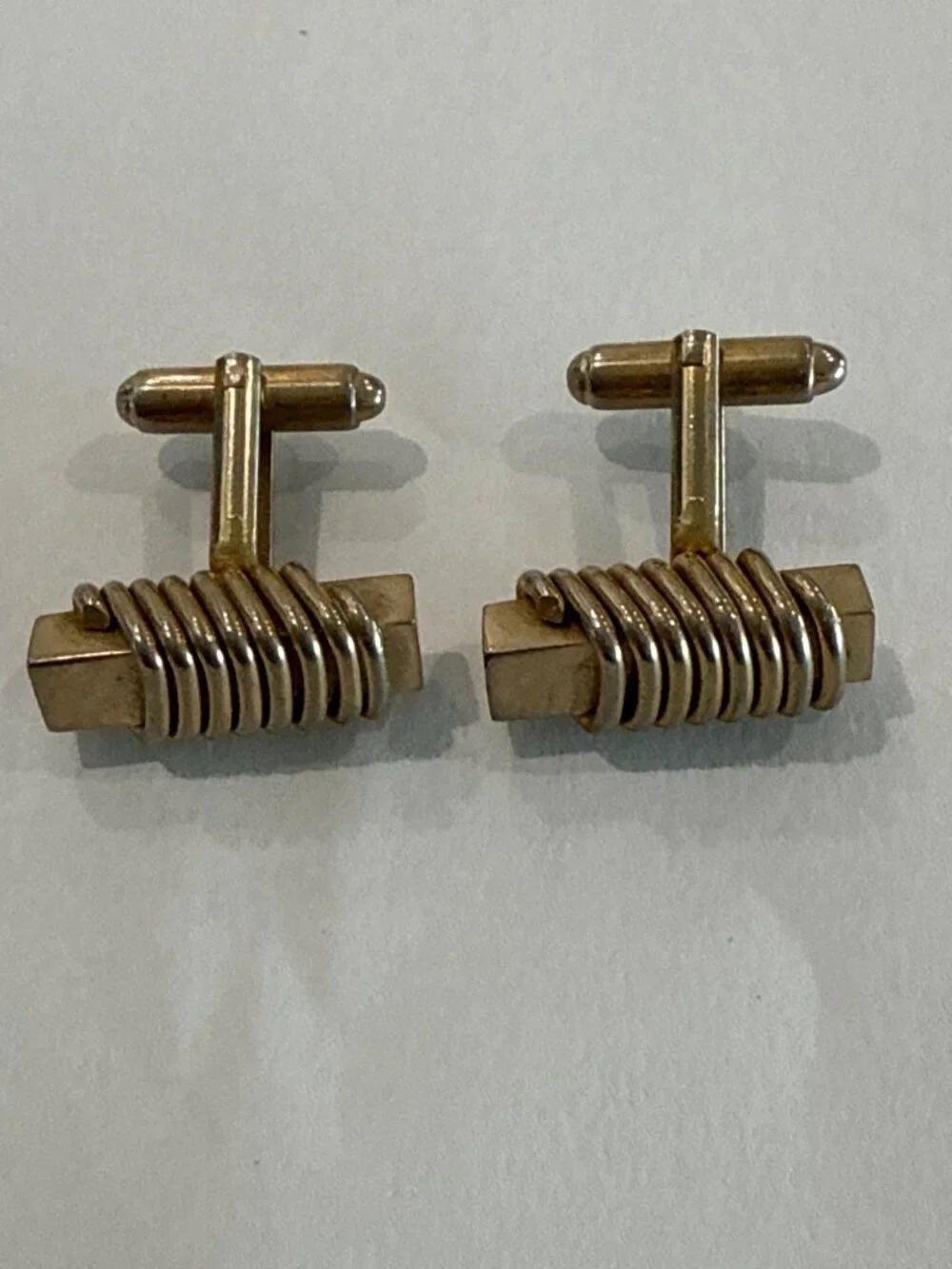 Shields Vintage Gold metal Coil Spring Men's Cufflinks